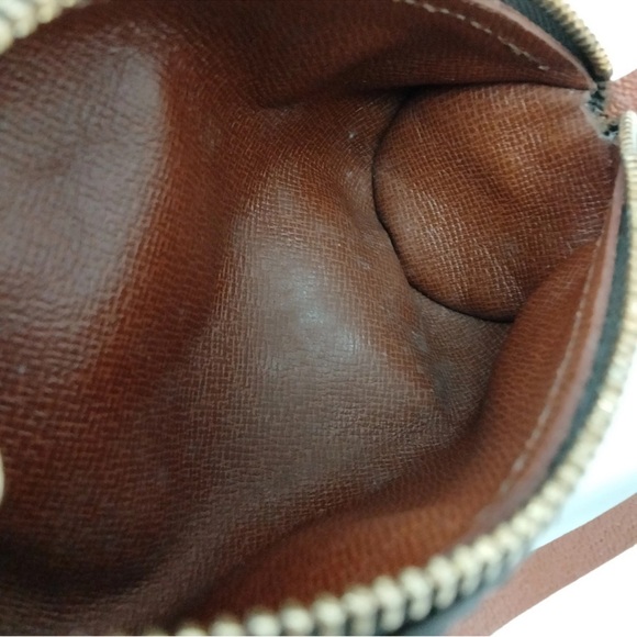 LOUIS VUITTON LV Monogram Papillon Mini Bag - Picture 11 of 12